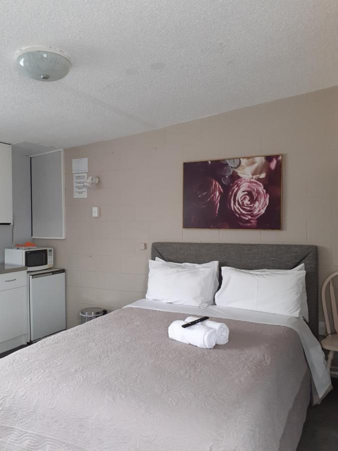 Paeroa Rail Trail Motel Kültér fotó